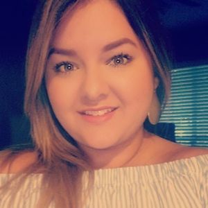 Meet your Posher, Dannielle